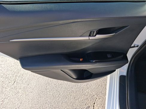 Used 2025 Toyota Camry LE w/ Convenience Package FWD image 14