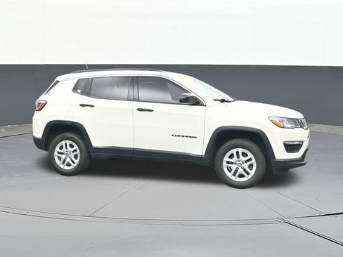 Used 2021 Jeep Compass Sport AWD/4WD image 17