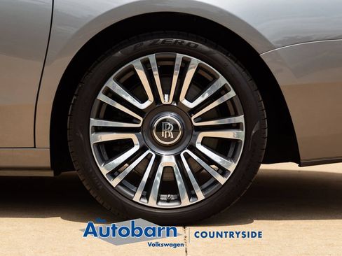 Used 2022 Rolls-Royce Ghost w/ Ghost Package AWD/4WD image 58