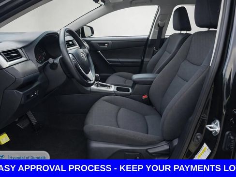 Used 2021 Toyota RAV4 LE FWD image 10