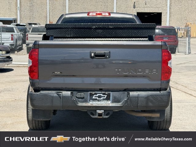Used 2015 Toyota Tundra SR w/ Tow Package RWD image 5