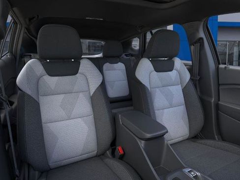 New 2026 Chevrolet Trax RS w/ Sunroof Package image 16
