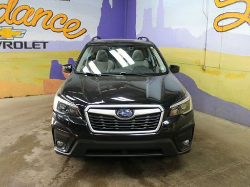 Used 2021 Subaru Forester Premium AWD/4WD image 3