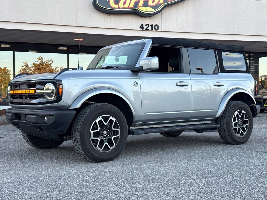 Used 2023 Ford Bronco Outer Banks AWD/4WD image 10