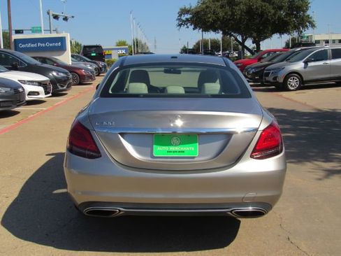 Used 2019 Mercedes-Benz C 300 Sedan image 9