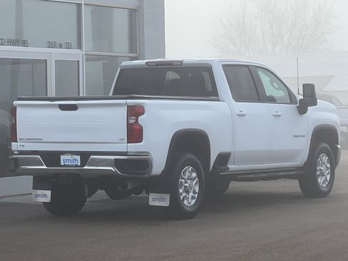 Used 2022 Chevrolet Silverado 3500 LT w/ Z71 Off-Road Package image 3