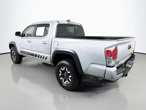 Used 2021 Toyota Tacoma TRD Off-Road image 8