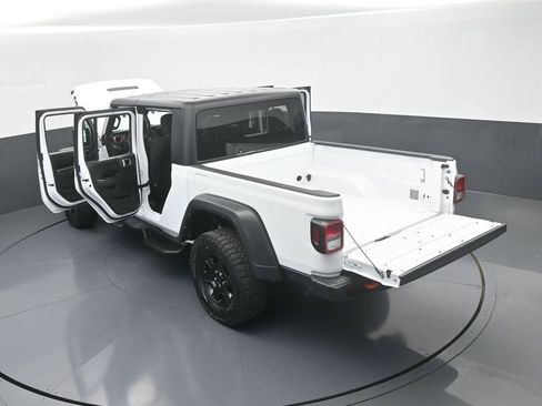 Used 2023 Jeep Gladiator Mojave image 60