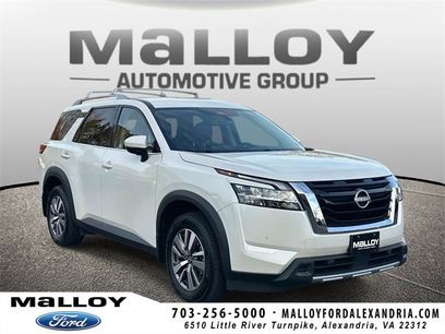 Used 2023 Nissan Pathfinder SL