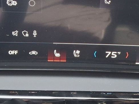 New 2026 Audi A6 Premium Plus AWD/4WD image 18