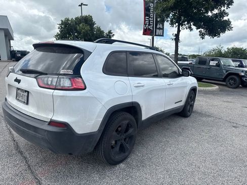 Used 2020 Jeep Cherokee Latitude Plus FWD image 20