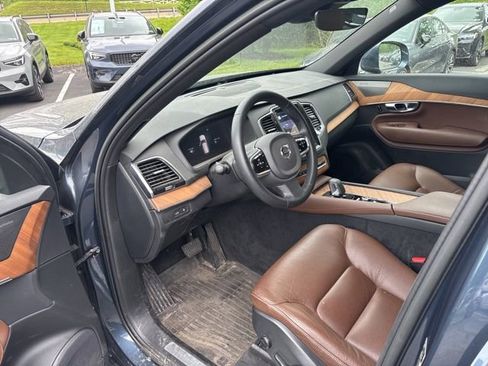Used 2023 Volvo XC90 T8 Plus w/ Protection Package AWD/4WD image 17