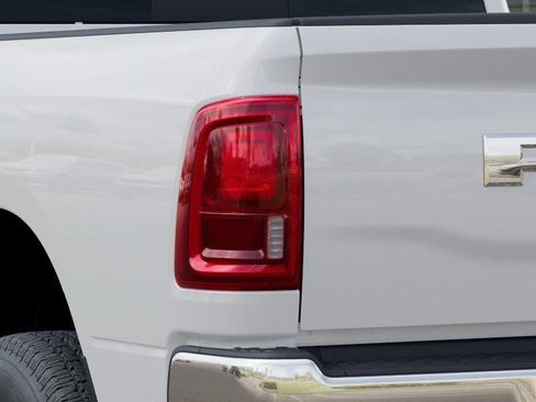 New 2026 RAM 2500 Tradesman AWD/4WD image 9