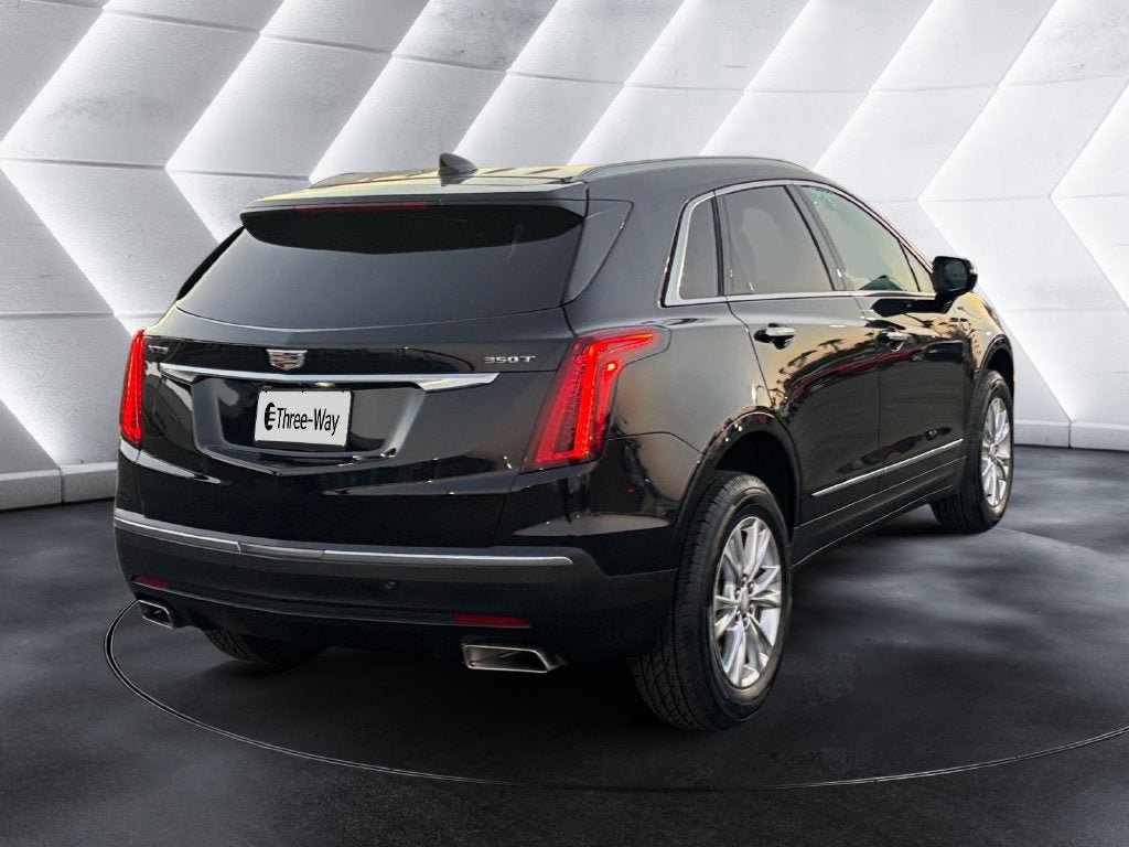 Certified 2024 Cadillac XT5 Luxury FWD image 5