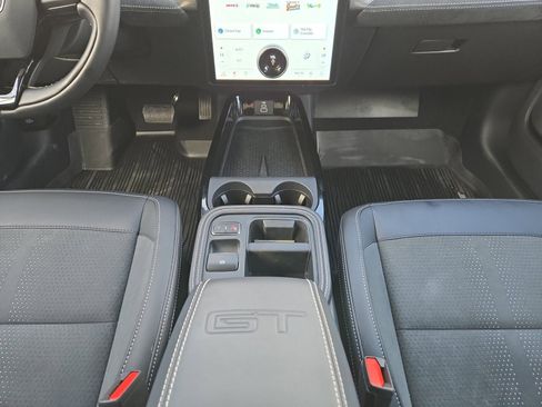 Certified 2025 Ford Mustang Mach-E GT image 21