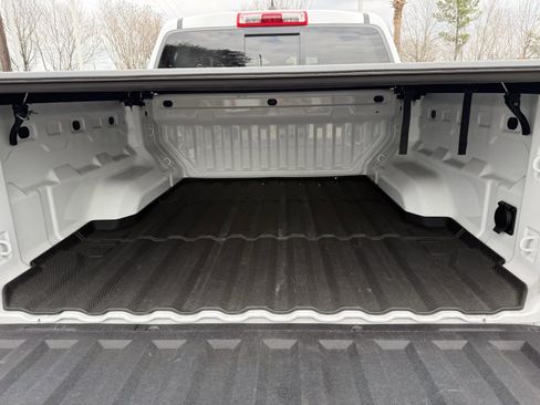 Used 2024 GMC Canyon AT4 w/ AT4 Premium Package image 26