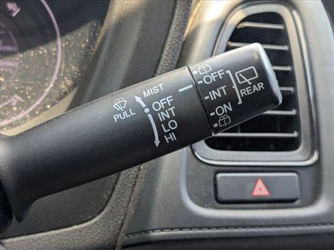 Used 2019 Honda HR-V Sport image 7
