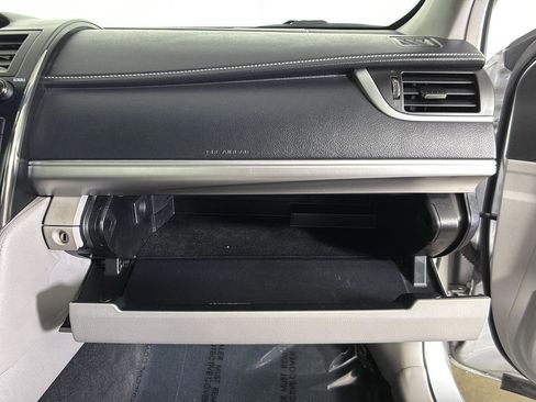 Used 2014 Toyota Camry LE FWD image 25