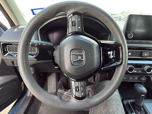 Used 2025 Honda Civic LX image 7