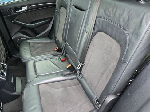 Used 2016 Audi SQ5 Prestige w/ Prestige Package image 19