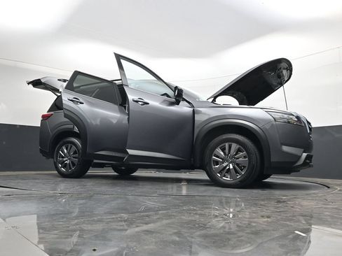 Used 2025 Nissan Pathfinder SV FWD image 53