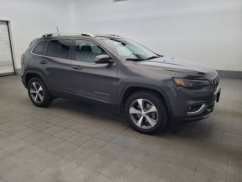 Used 2021 Jeep Cherokee Limited w/ Elite Package image 11