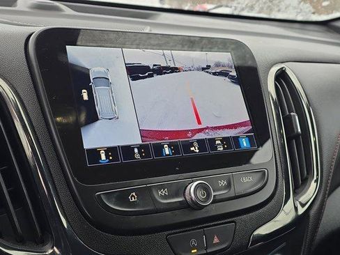 Used 2024 Chevrolet Equinox RS w/ RS Leather Package image 30