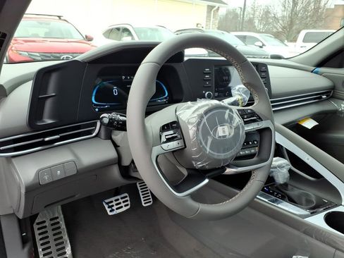 New 2026 Hyundai Elantra SEL Sport image 13