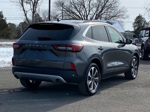 Certified 2025 Ford Escape Platinum image 4