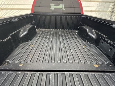 Used 2023 Toyota Tacoma SR5 w/ Technology Package AWD/4WD image 25