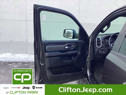 Certified 2022 RAM 1500 Big Horn w/ Trailer Tow Group image 9