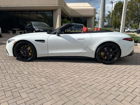 Used 2022 Mercedes-Benz SL 63 AMG 4MATIC image 6