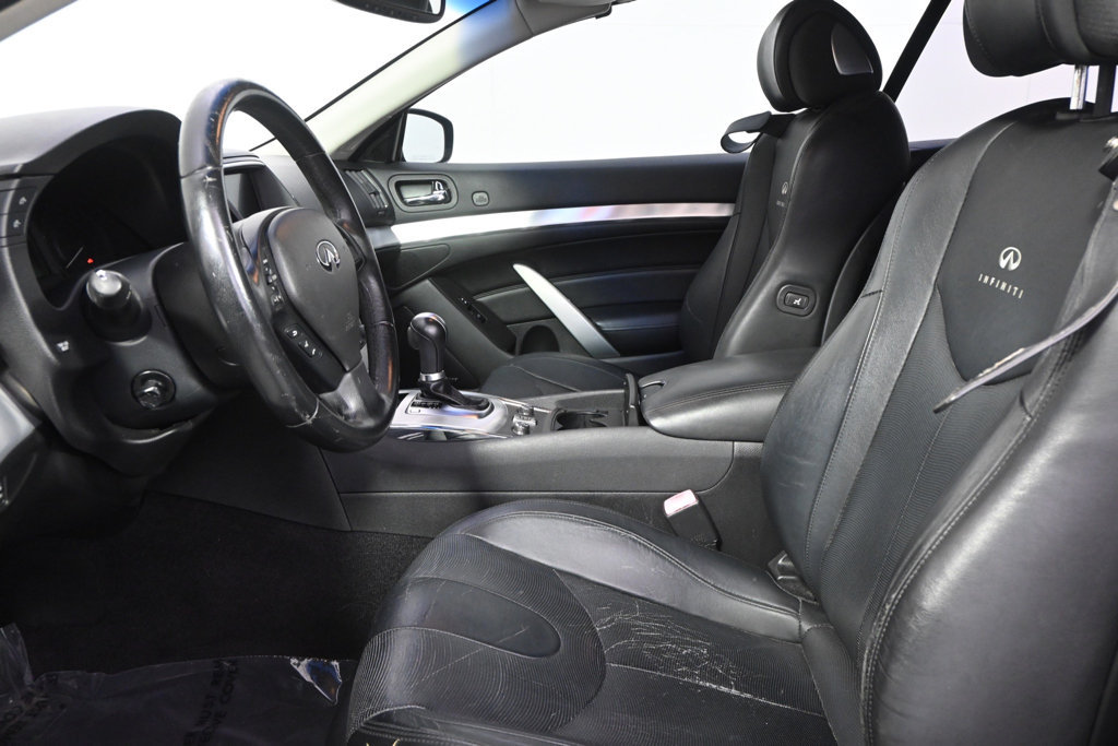 Used 2013 INFINITI G37 Convertible w/ Premium Pkg RWD image 13