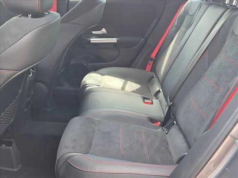 Used 2026 Mercedes-Benz GLA 35 AMG 4MATIC image 17