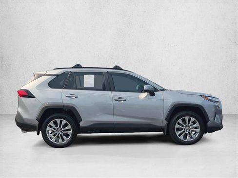 Used 2025 Toyota RAV4 XLE Premium FWD image 4