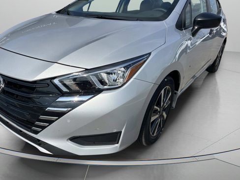 Used 2024 Nissan Versa S w/ S Plus Package image 3