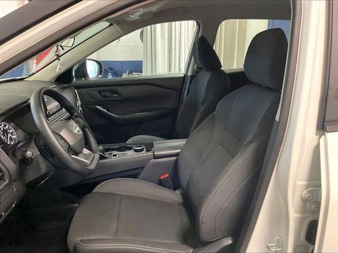 Used 2026 Nissan Rogue S AWD/4WD image 10