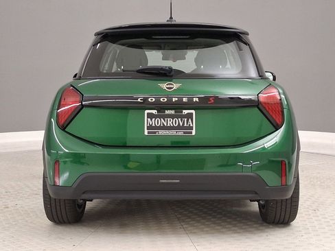 New 2026 MINI Cooper S FWD image 8