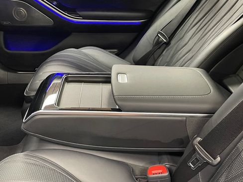 Used 2024 Mercedes-Benz S 63 AMG S image 26
