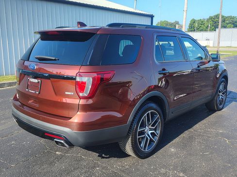 Used 2016 Ford Explorer Sport w/ Equipment Group 401A AWD/4WD image 5