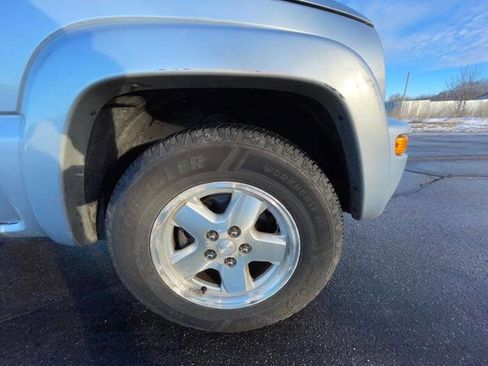 Used 2003 Jeep Liberty Limited image 17