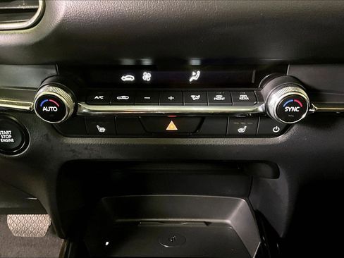 Used 2024 MAZDA CX-30 AWD 2.5 S w/ Premium Package image 15