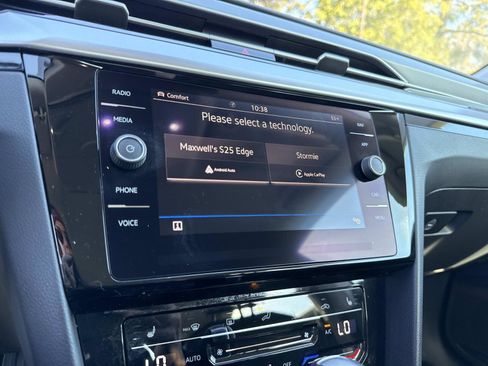 Used 2021 Volkswagen Arteon SE image 22