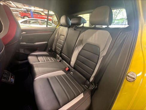 Used 2022 Volkswagen GTI Autobahn FWD image 25