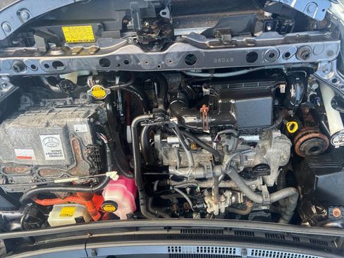 Used 2012 Toyota Prius C One image 14