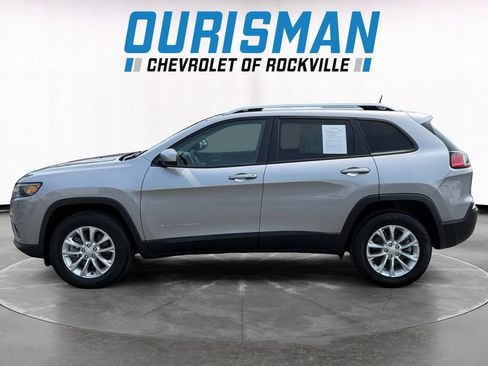 Used 2020 Jeep Cherokee Latitude AWD/4WD image 3