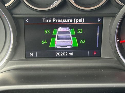 Used 2020 Chevrolet Silverado 2500 LT w/ All Star Edition image 28