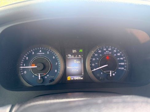 Used 2018 Toyota Sienna XLE w/ XLE Navigation Package FWD image 19