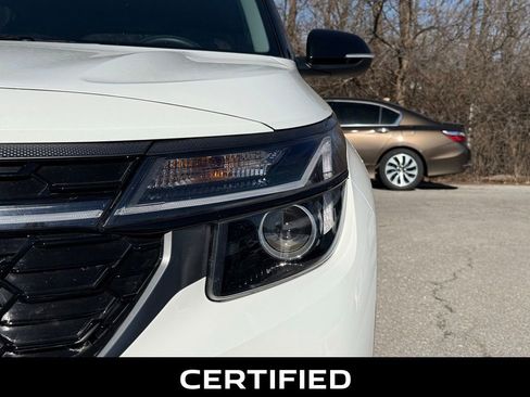 Certified 2024 Kia Seltos X-Line image 4