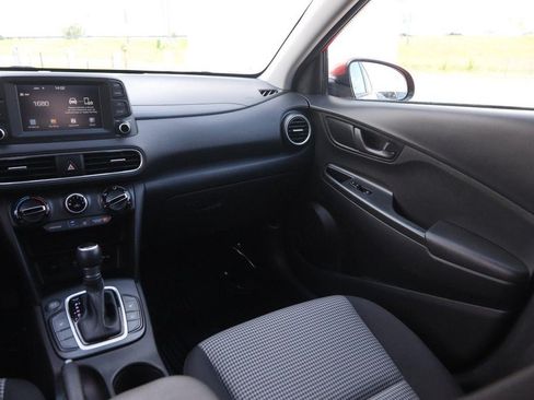Used 2019 Hyundai Kona SEL FWD image 25